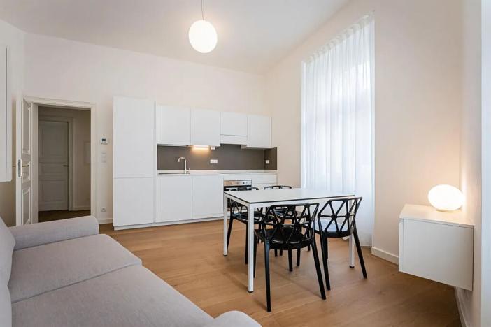 Pronájem bytu 2+kk, Praha - Vinohrady, Čermákova, 37 m2