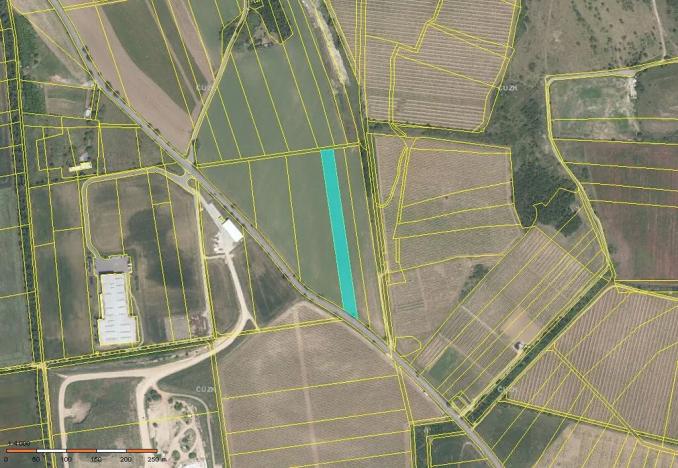 Prodej pole, Znojmo, 5700 m2