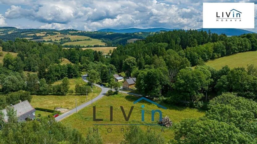 Prodej pozemku pro bydlení, Staré Město, 7657 m2