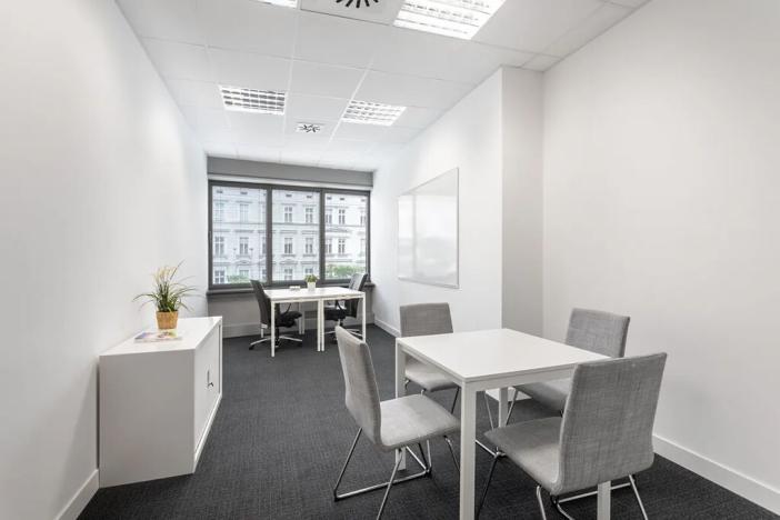 Pronájem kanceláře, Praha - Smíchov, Nádražní, 20 m2