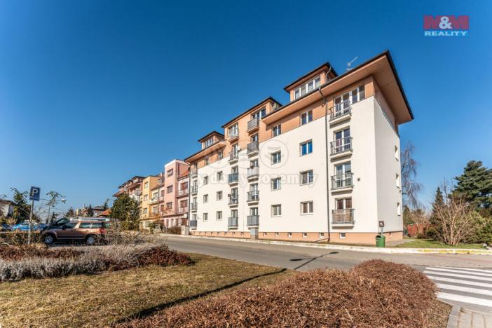 Prodej bytu 2+kk, Roztoky, Masarykova, 56 m2