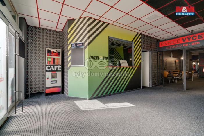 Prodej obchodního prostoru, Přerov, Husova, 670 m2