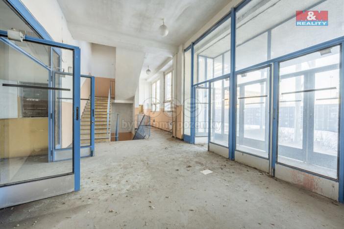 Pronájem skladu, Kladno, Buštěhradská, 18 m2