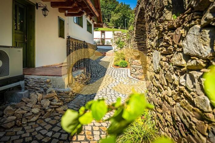 Prodej bytu 3+kk, Stachy, Bláhov, 74 m2