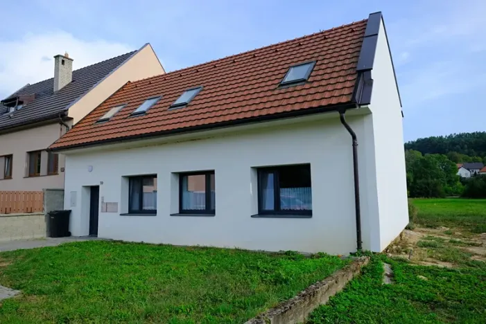 Pronájem bytu 3+kk, Záhorovice, 70 m2