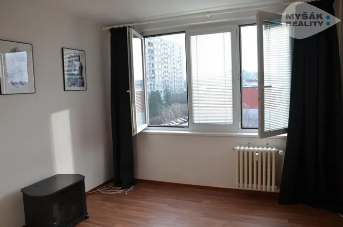 Prodej bytu 2+kk, Praha - Modřany, Levského, 41 m2