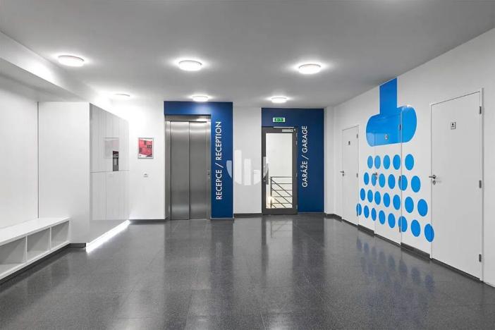 Pronájem kanceláře, Praha - Stodůlky, Bucharova, 400 m2