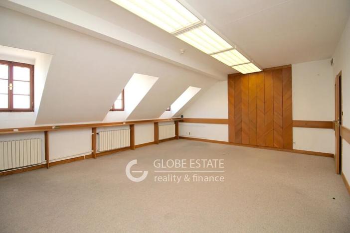 Prodej kanceláře, Jihlava, Masarykovo náměstí, 1141 m2