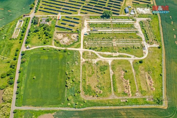 Prodej komerčního pozemku, Jevišovka, 45188 m2