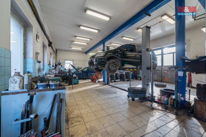 Prodej obchodního prostoru, Moravský Beroun, Dlouhá, 450 m2