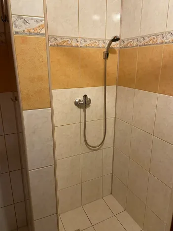 Pronájem ubytování, Stráž nad Ohří, 1536 m2