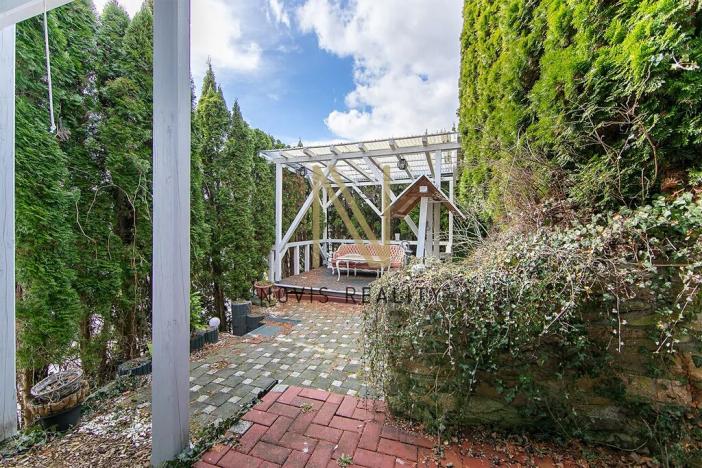 Prodej vícegeneračního domu, Regen, Německo, 213 m2