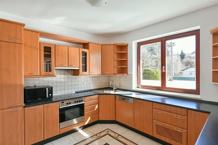 Prodej rodinného domu, Horoměřice, 350 m2