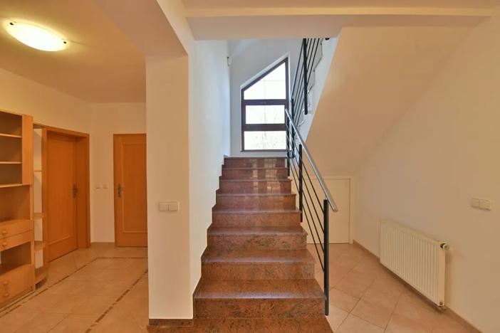 Prodej rodinného domu, Horoměřice, 350 m2