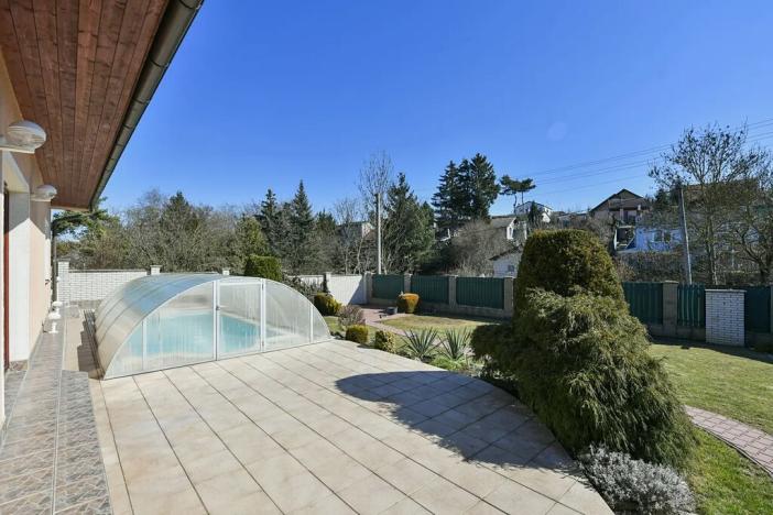 Prodej rodinného domu, Horoměřice, 350 m2