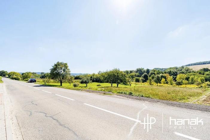 Prodej pozemku pro bydlení, Nemotice, 1812 m2