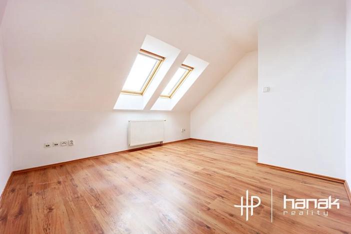 Prodej rodinného domu, Strančice, 259 m2