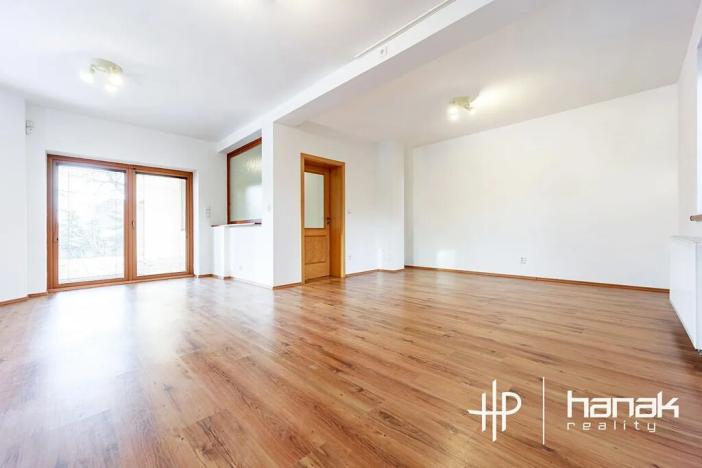 Prodej rodinného domu, Strančice, 259 m2