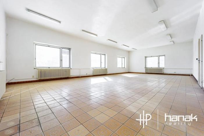 Prodej skladu, Olomouc, U cukrovaru, 3190 m2