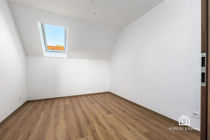 Prodej bytu 5+kk, Praha - Běchovice, Pplk. Nováčka, 139 m2