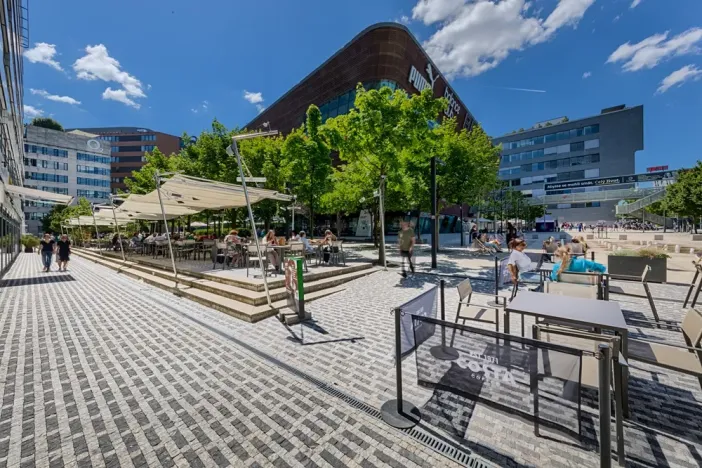 Pronájem obchodního prostoru, Praha - Michle, Vyskočilova, 200 m2