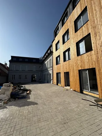 Prodej bytu 3+kk, Horní Planá, Náměstí, 83 m2