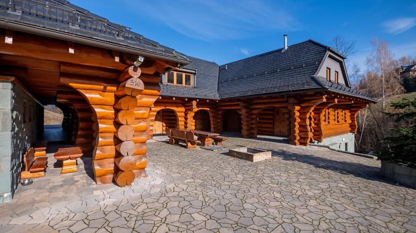 Prodej rodinného domu, Dolní Lomná, 1559 m2