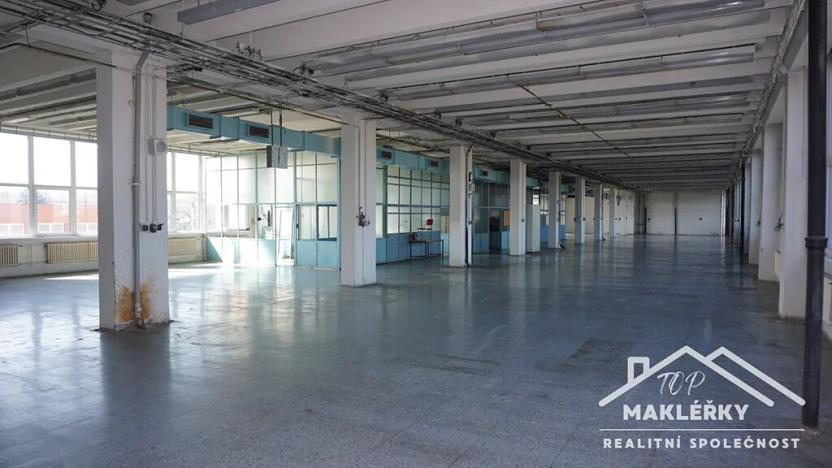 Pronájem skladu, Kolín, Havlíčkova, 1000 m2