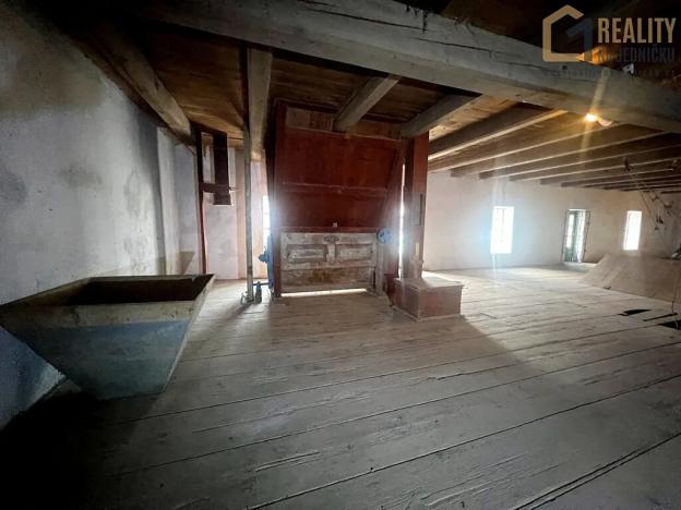 Prodej výrobních prostor, Česká Třebová, 896 m2