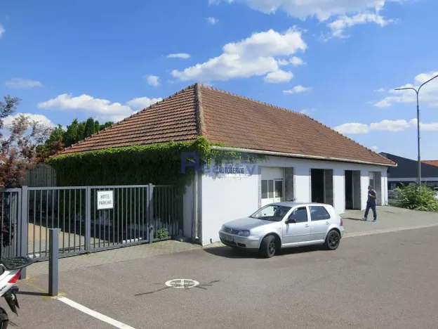 Prodej komerčního pozemku, Mikulov, 27250 m2