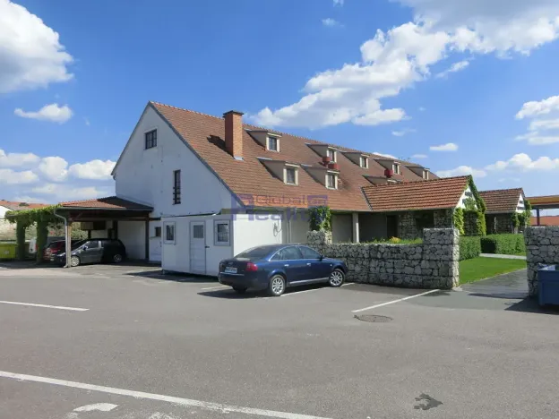 Prodej komerčního pozemku, Mikulov, 27250 m2