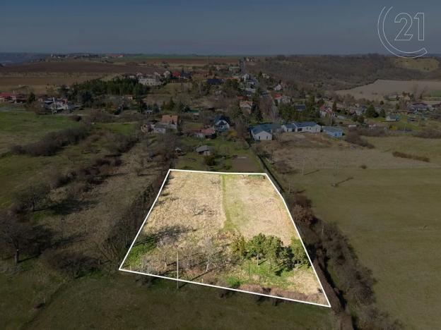 Prodej zahrady, Žatec, Chomutovská, 3807 m2