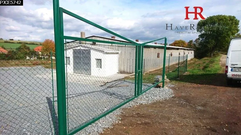 Pronájem skladu, Bystřice, 100 m2