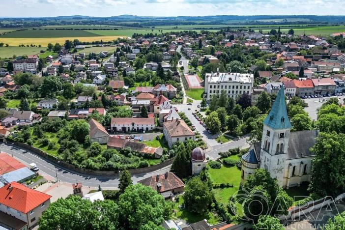 Prodej rodinného domu, Zásmuky, Komenského nám., 600 m2