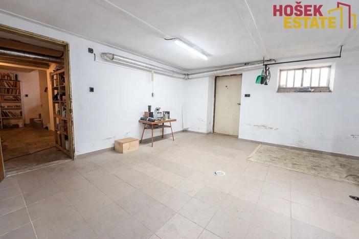 Prodej rodinného domu, Tvarožná Lhota, 170 m2