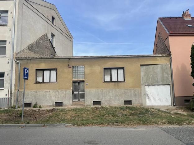 Prodej bytu 4+kk, Hrušovany u Brna, Vodní, 92 m2