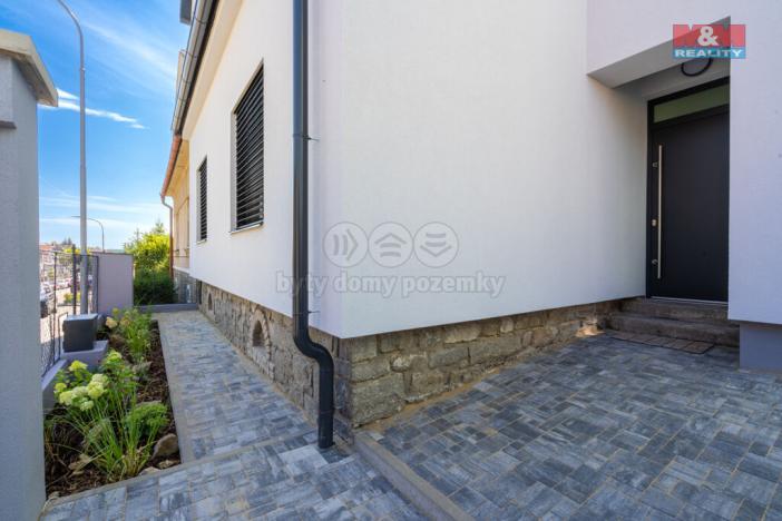 Pronájem rodinného domu, Jindřichův Hradec - Jindřichův Hradec III, U Nemocnice, 120 m2