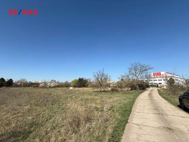 Prodej pozemku pro bydlení, Mělník, 2978 m2