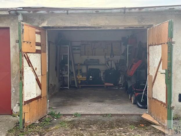 Prodej garáže, Litvínov, U Zámeckého parku, 22 m2