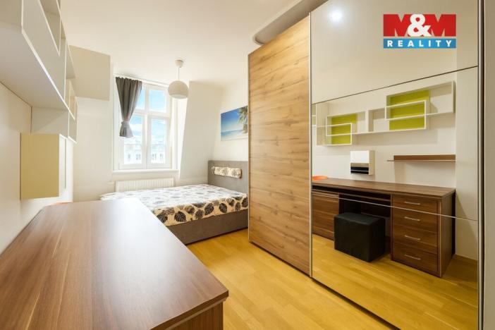 Prodej bytu 4+1, Karlovy Vary, Varšavská, 124 m2