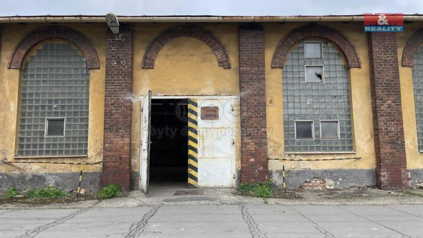 Pronájem výrobních prostor, Studénka, 2000 m2