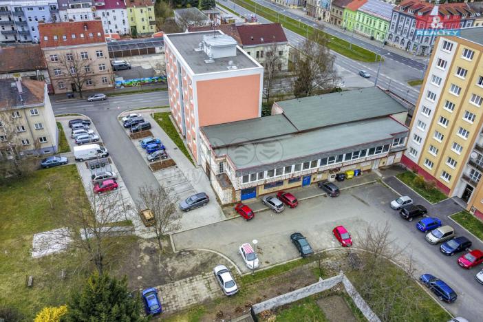 Pronájem obchodního prostoru, Plzeň - Lobzy, Revoluční, 635 m2