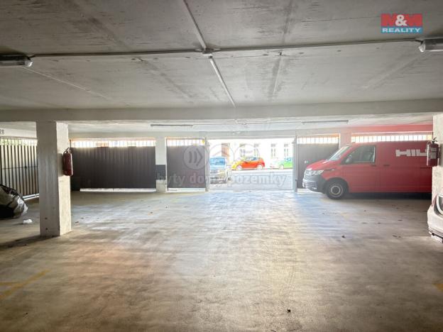 Prodej garážového stání, Praha - Strašnice, Pod altánem, 15 m2