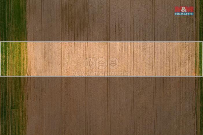 Prodej pole, Tlučná, 5722 m2