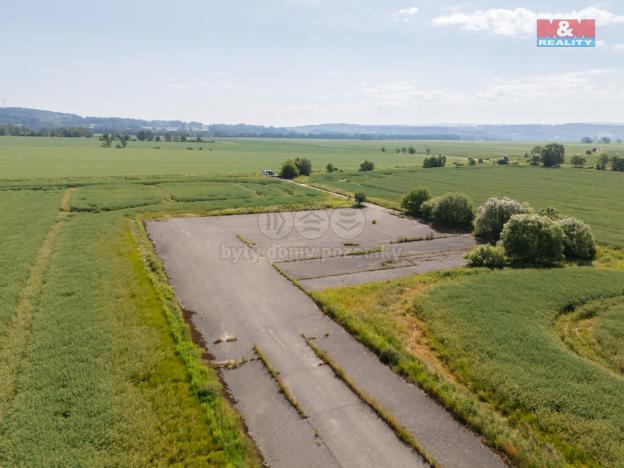 Prodej pole, Milhostov, 11963 m2