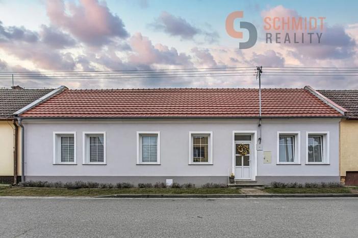 Prodej rodinného domu, Vracov, Starce, 220 m2