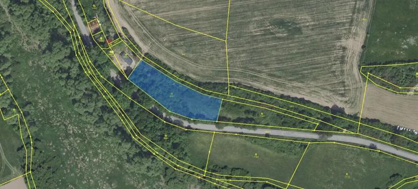 Prodej podílu louky, Chrášťany, 2086 m2