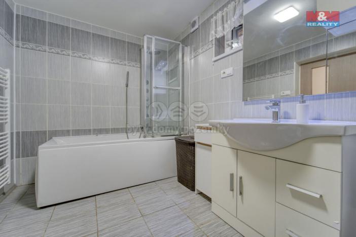 Prodej rodinného domu, Újezd u Svatého Kříže, 350 m2