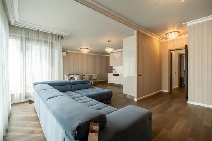 Prodej bytu 4+kk, Praha - Karlín, Rohanské nábřeží, 136 m2