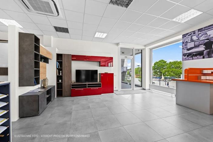 Pronájem obchodního prostoru, Praha - Hloubětín, Poděbradská, 217 m2